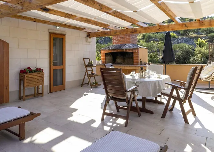 Hébergement de vacances Cozy In With Wifi Supetar
